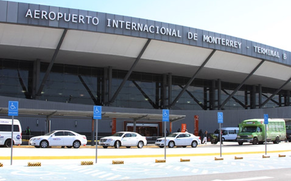 <span style="font-weight: bold;">TRASLADO - AEROPUERTO </span>